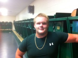 Senior Lineman Justin Monfils