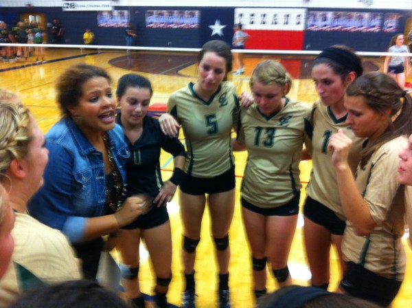 Head Coach Kim Paisley excitedly talking to the Victors over Wimberley