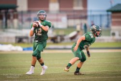 QB Ben Fulton has all day for this pass