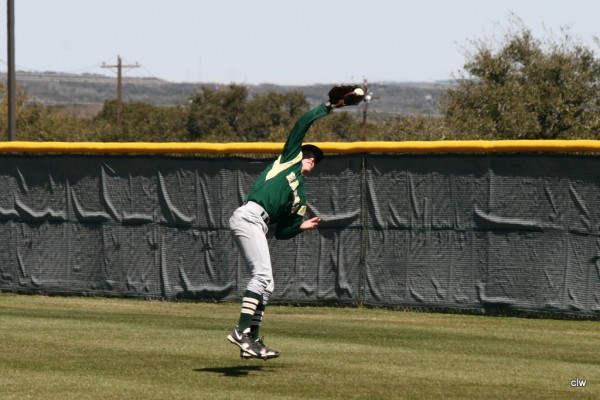 Outfielder Junior Cody Powell 