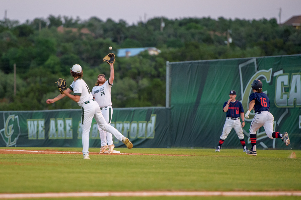 Cl Hawks Sweep Wimberley With 5 1 Win The Hilltop Resporter